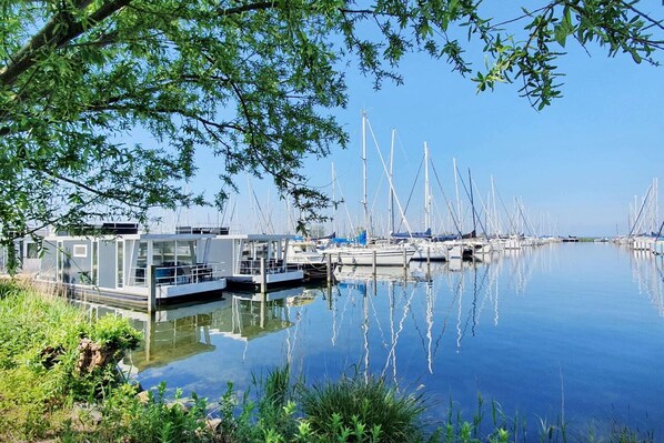Marina
