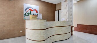 Luxury Twin Stay with Free WiFi and Parking