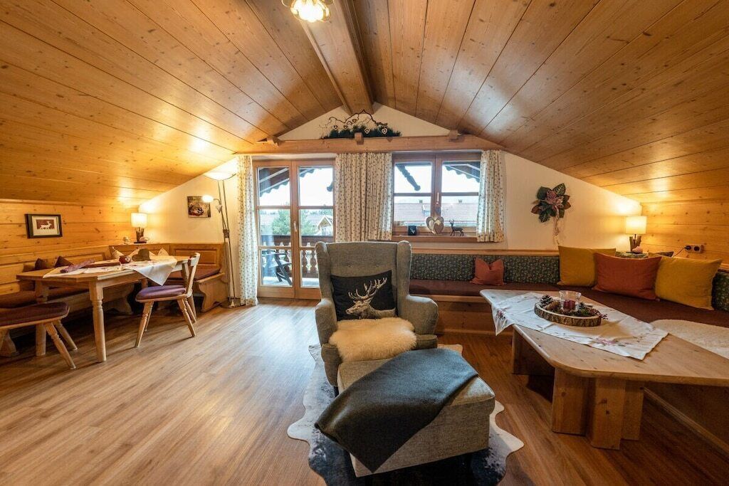 Ferienwohnung Mit 1 Schlafzimmer - Mittenwald