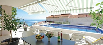 1 bedroom stunning apartment in Brela
