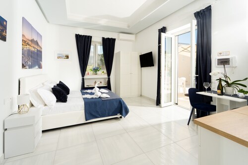 Estate4home - Capri Darly Apartment
