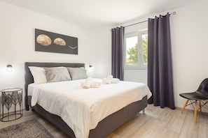 4 Schlafzimmer, Bügeleisen/Bügelbrett, kostenloses WLAN, Bettwäsche