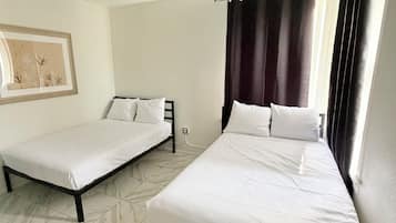 Basic Quadruple Room | Free WiFi