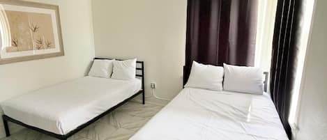 Basic Quadruple Room | Free WiFi