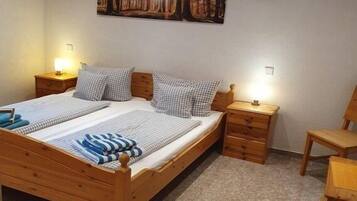 1 Schlafzimmer, Bügeleisen/Bügelbrett, kostenloses WLAN, Bettwäsche