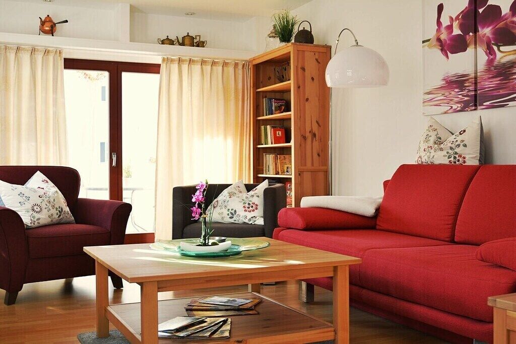 Smart-TV, DVD-Player, Bücher