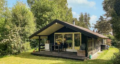 Lovely home in Jægerspris with WiFi