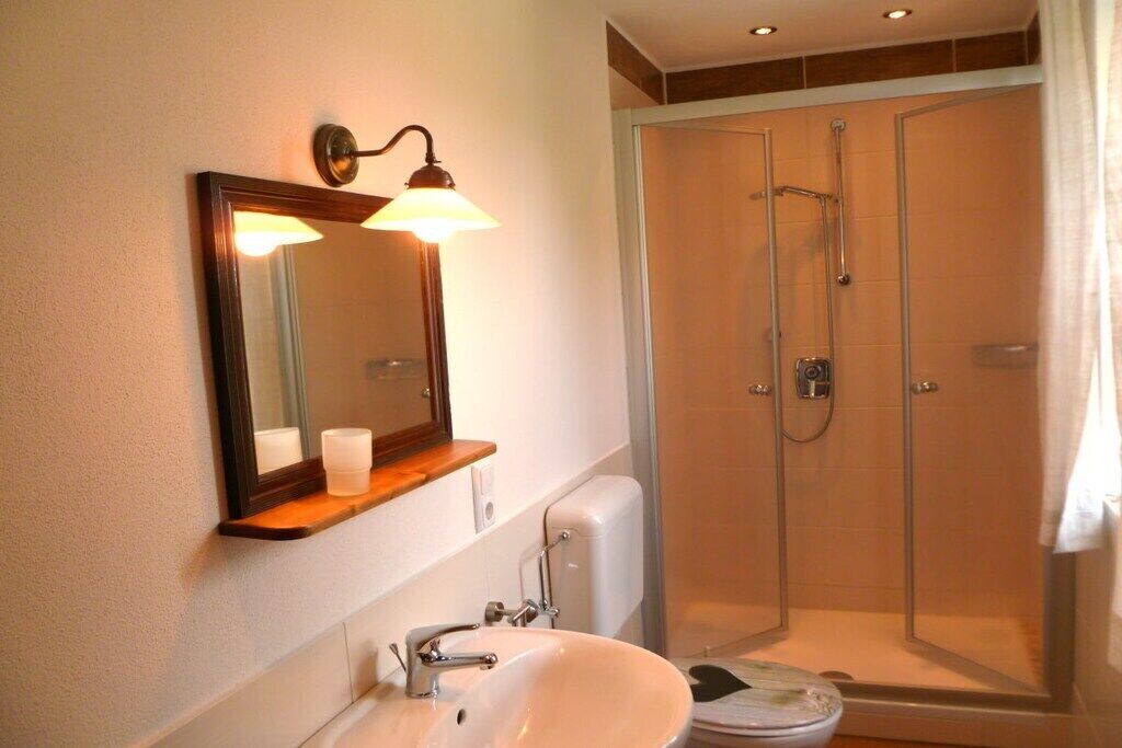 Dusche, Haartrockner, Bidet