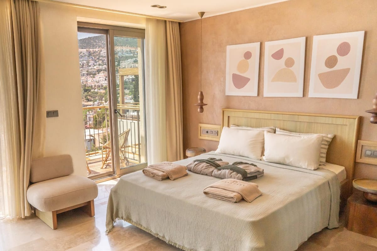 Exclusive Room, Sea View | Free WiFi