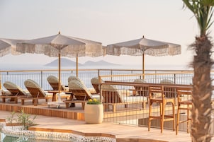 2 piscinas al aire libre
