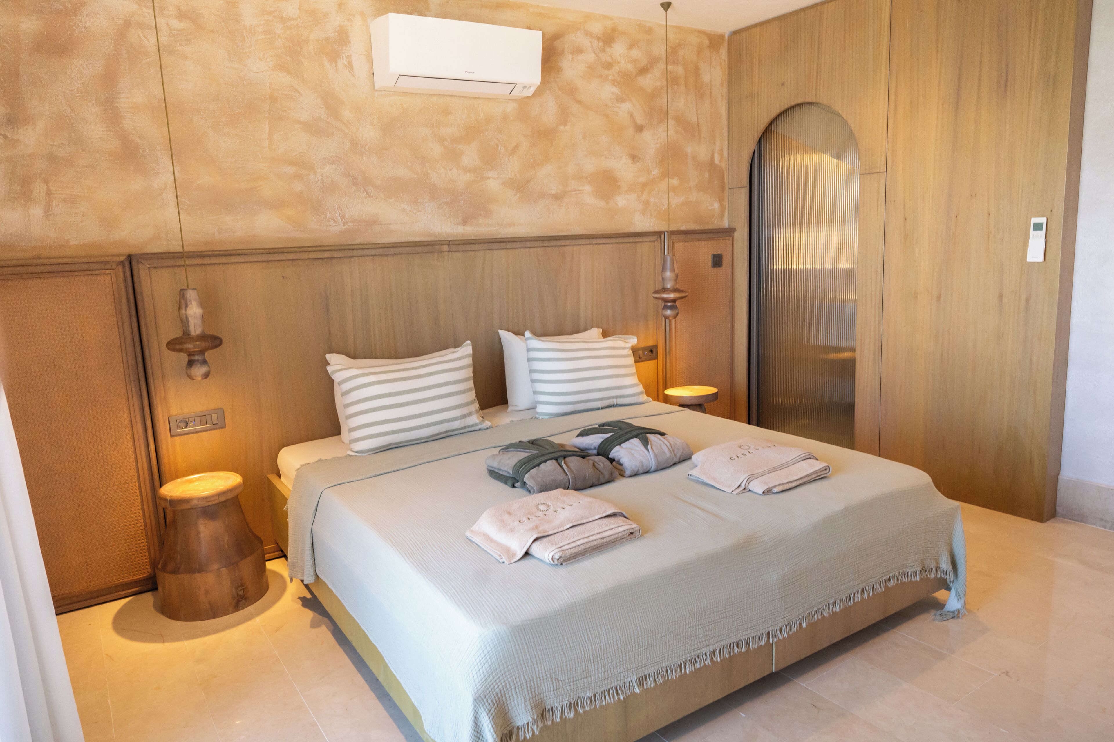 Deluxe Room, Sea View | Free WiFi, bed sheets