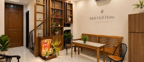 Mặt tiền nơi lưu trú
