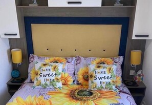 Room - Sunflower Lodge Luxury Pet Free Holiday Caravan (Filey)