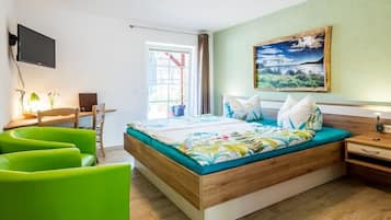 Desk, iron/ironing board, free WiFi, bed sheets