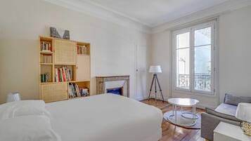 Desk, iron/ironing board, internet, bed sheets