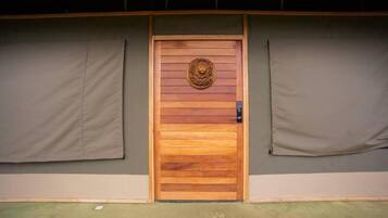 Presidential Suite, Mountain View | Exterior detail
