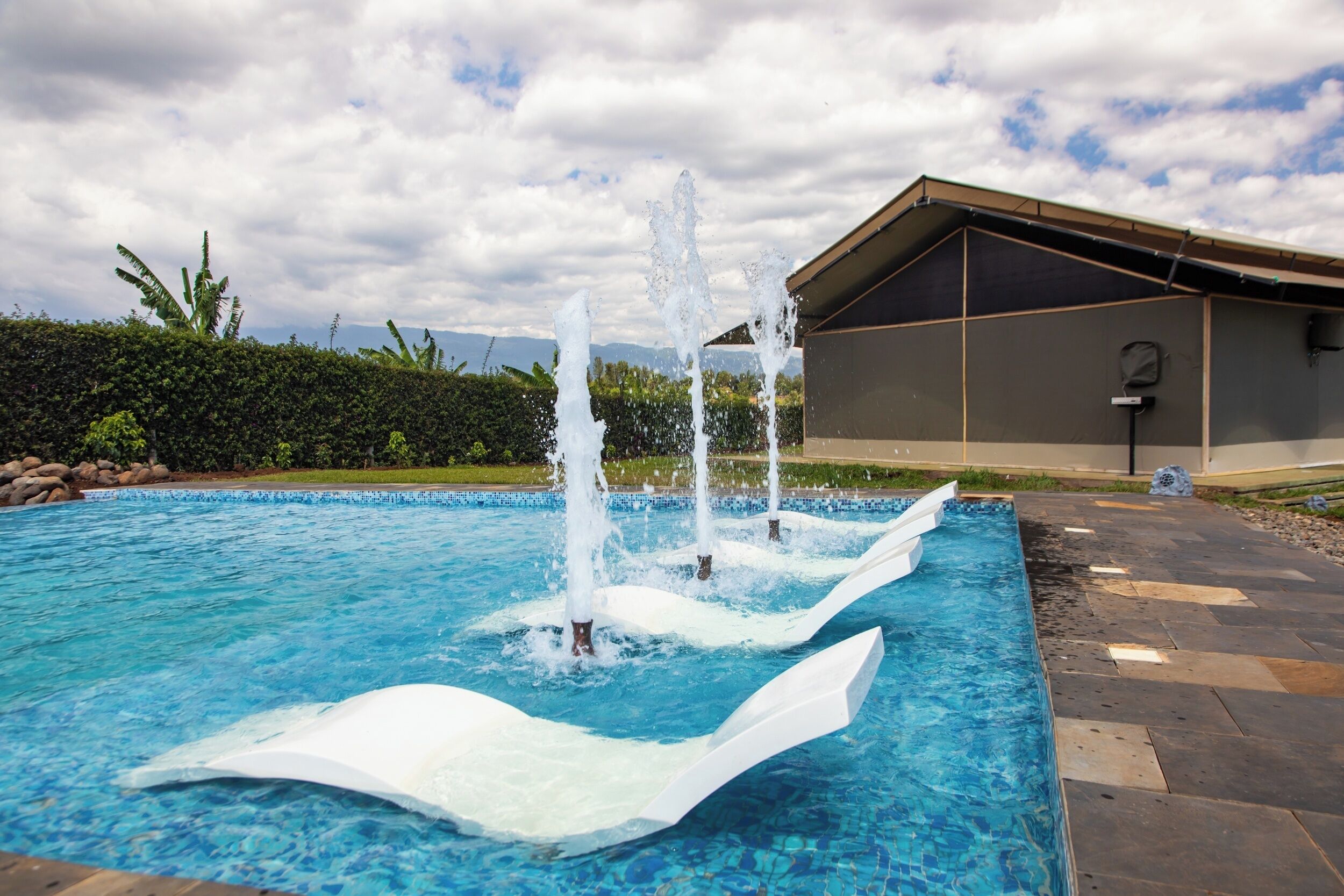 Pool waterfall