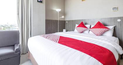 Luxury Deluxe DBL Retreat W/ Free WiFi and Parking