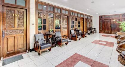 Luxury Deluxe DBL Retreat W/ Free WiFi and Parking