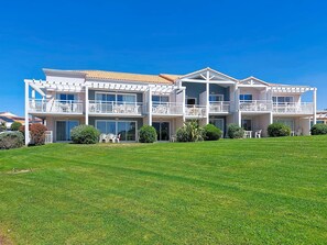 House - Lumière et Vue Océan by Interhome (Les Sables d'Olonne)