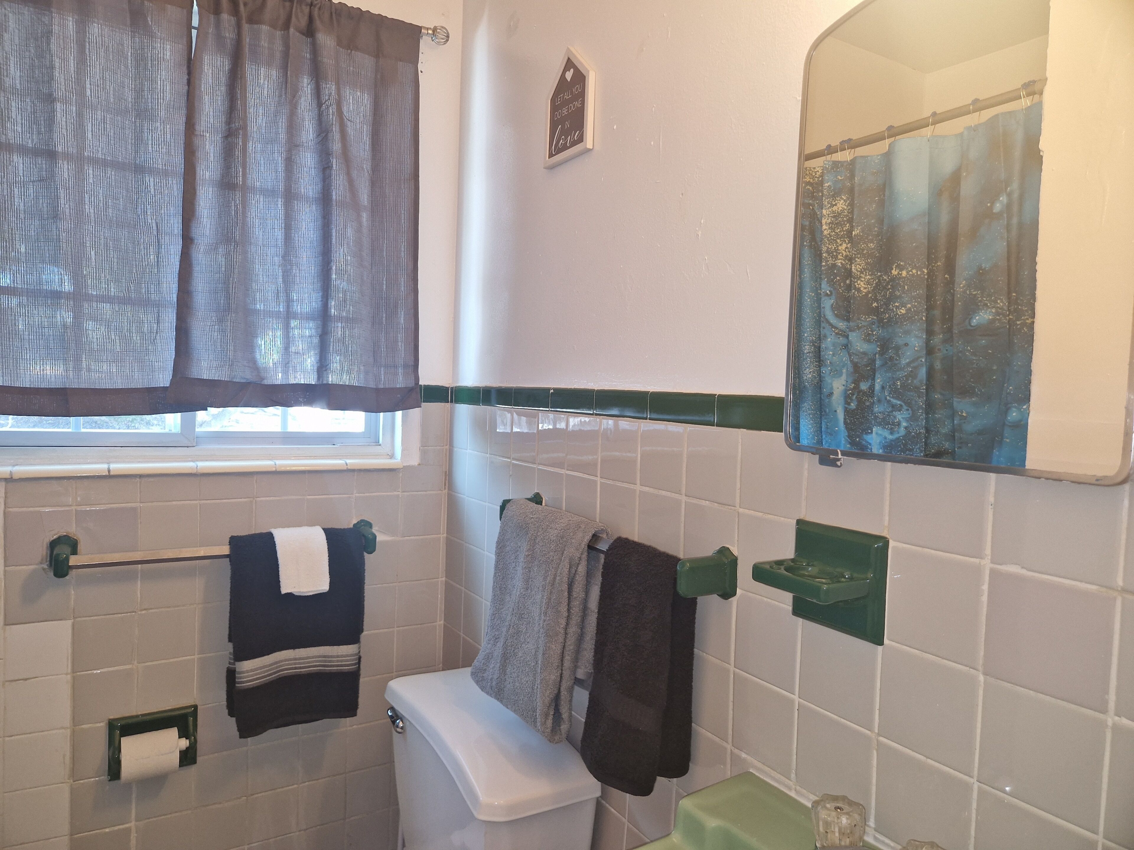 Towels, soap, toilet paper