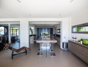 Dining - Luxury Seafront Villa With 2 Private Pools (Carry-le-Rouet)