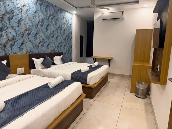 Free WiFi - SUNBURRY HOTEL KHATU (Khatoo)