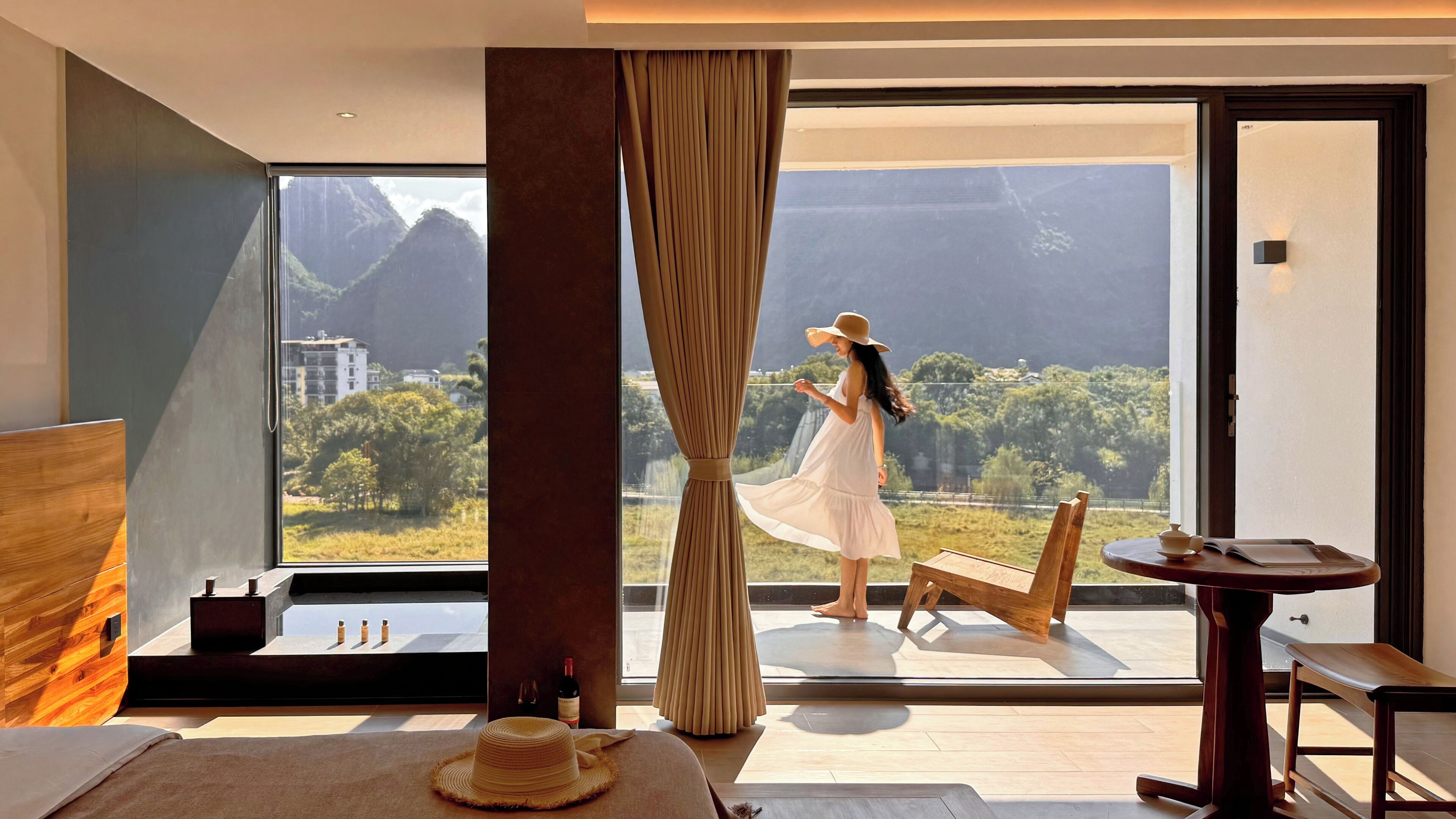 Kamar Double Romantis, pemandangan bukit | Pemandangan dari kamar