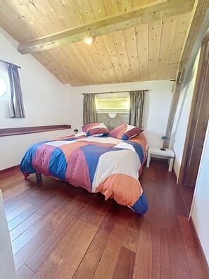 Iron/ironing board, WiFi, bed sheets - Large 40 M2 studio ideal for curists at the Eugénie les Bains thermal baths (Bahus-Soubiran)