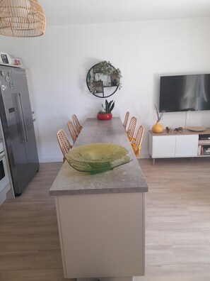 Dining - Vrbo Property (Manosque)