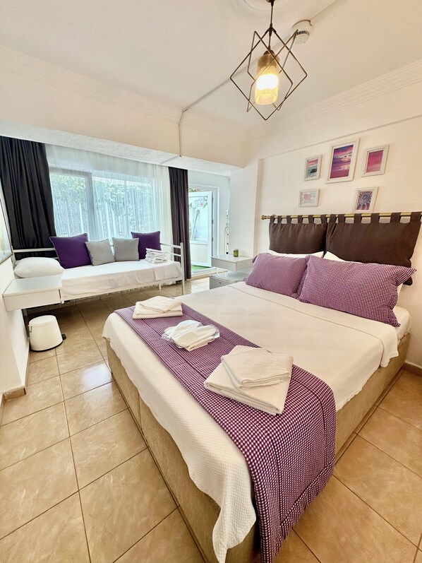 Room, Patio - Hil Ada Otel (Bozcaada)
