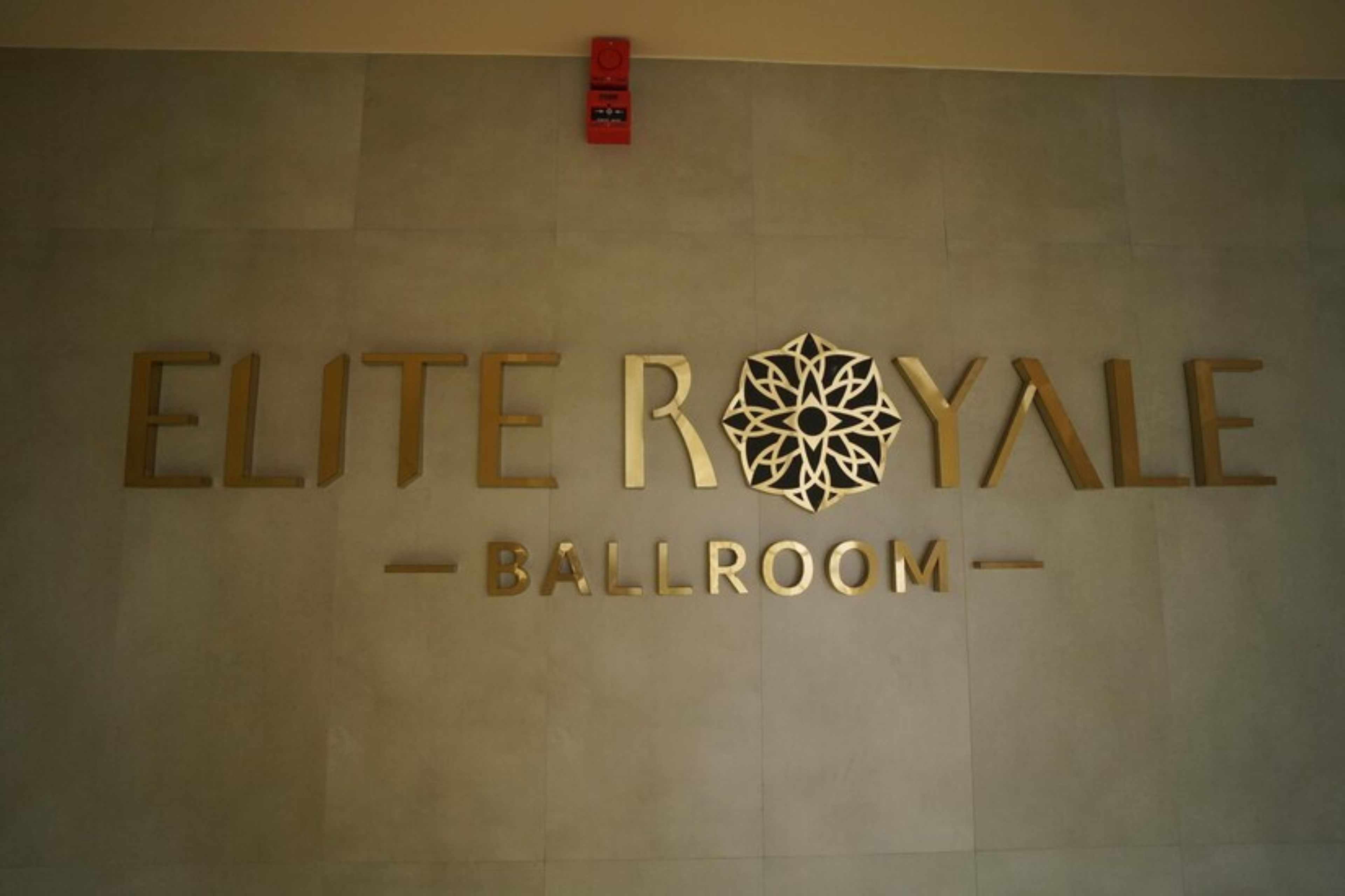 Banquet hall