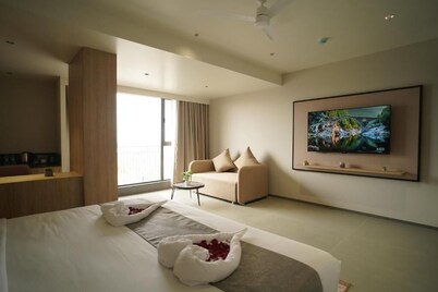 HOTEL SANKET ELITE