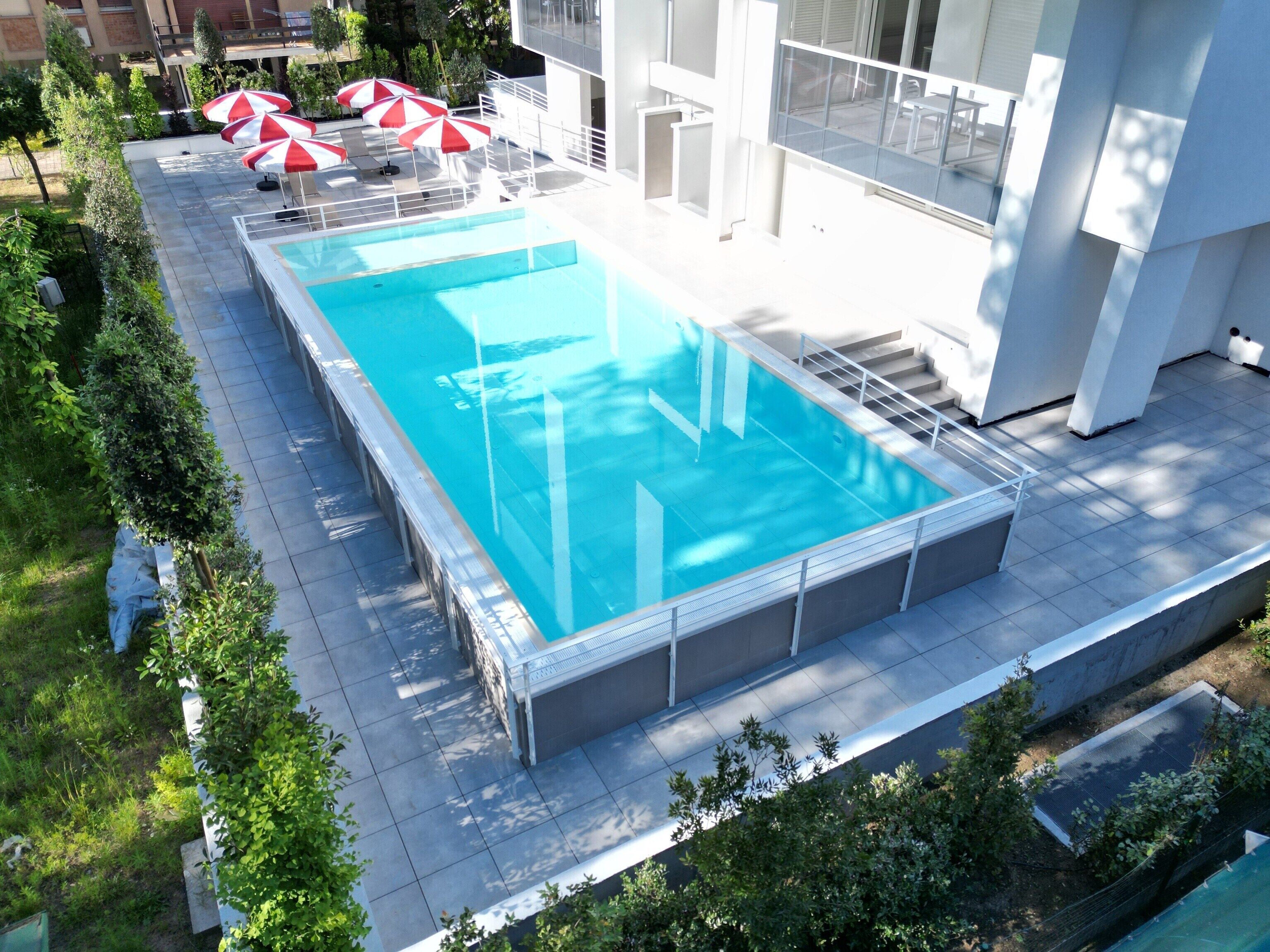 Udendørs pool