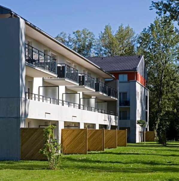 Exterior - Family Escape | 1.1 mi to Golf Club and Lakeside French Countryside (Divonne-les-Bains)