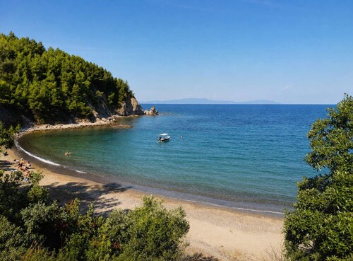 Agroktima Ioli - Mountain Views & Pool Retreat Evia