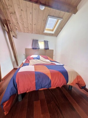 Room - Large studio of more than 35 M2 ideal for curistes spa Eugénie les Bains (Bahus-Soubiran)