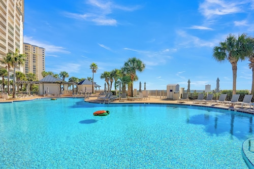 The Beach Club 907C by Liquid Life