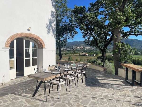 Outdoor dining - Villa Meliva Toscana (Toscana)