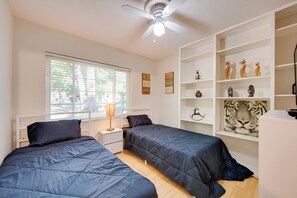 House (3 Bedrooms) | Interior - 3 Mi to Fsu! Wooded Retreat Near Nature Trails (Tallahassee)