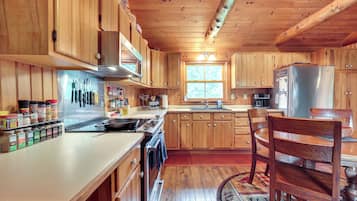 Rumah (4 Bedrooms) | Interior