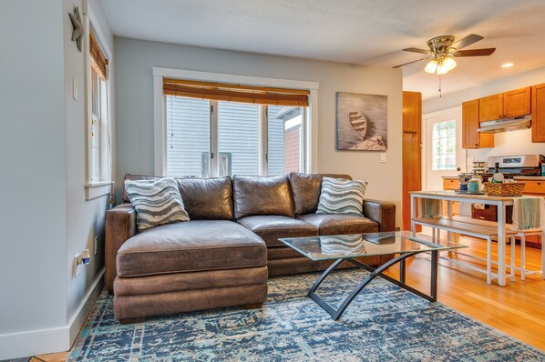 House (2 Bedrooms) | Interior - Walk to Short Sands! Coastal Cottage w/ Deck (York Beach)
