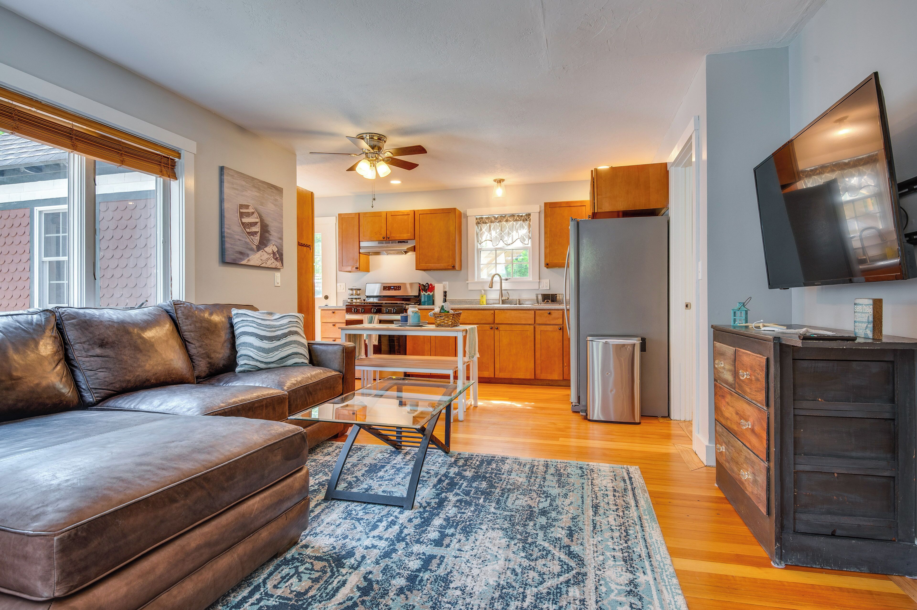 House (2 Bedrooms) | Front of property