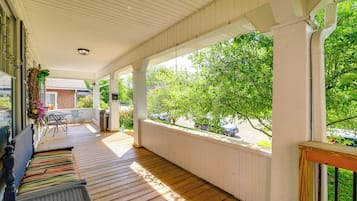 House (2 Bedrooms) | Front of property