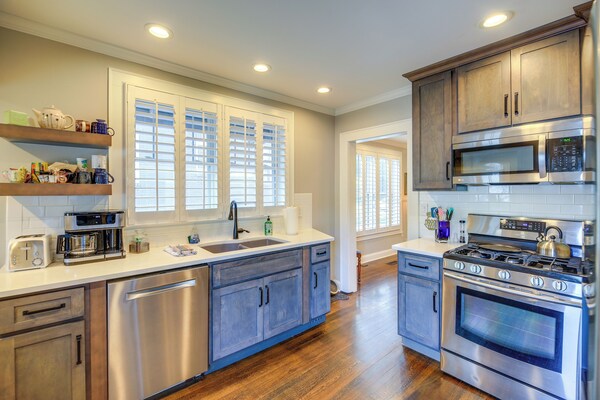 1 Mi To Music & State St! Updated Bristol Home - Bristol, TN