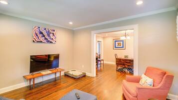 House (1 Bedroom) | Interior