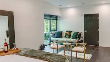 Apartment (1 Bedroom) | Interior
