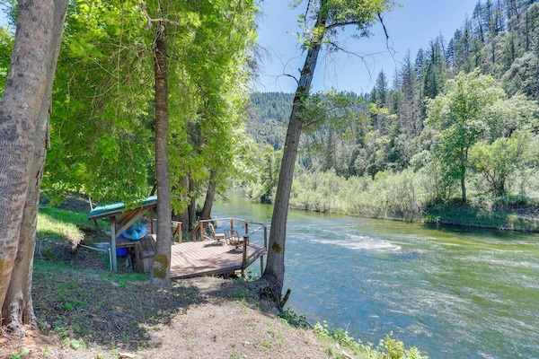 Fish, Hike & Explore! Mtn-view Trinity River Home - Weaverville, CA