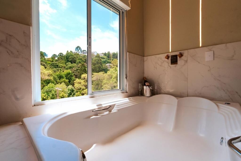 Superior Apartment, Balcony, Mountain View | Interior