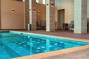 Piscine couverte